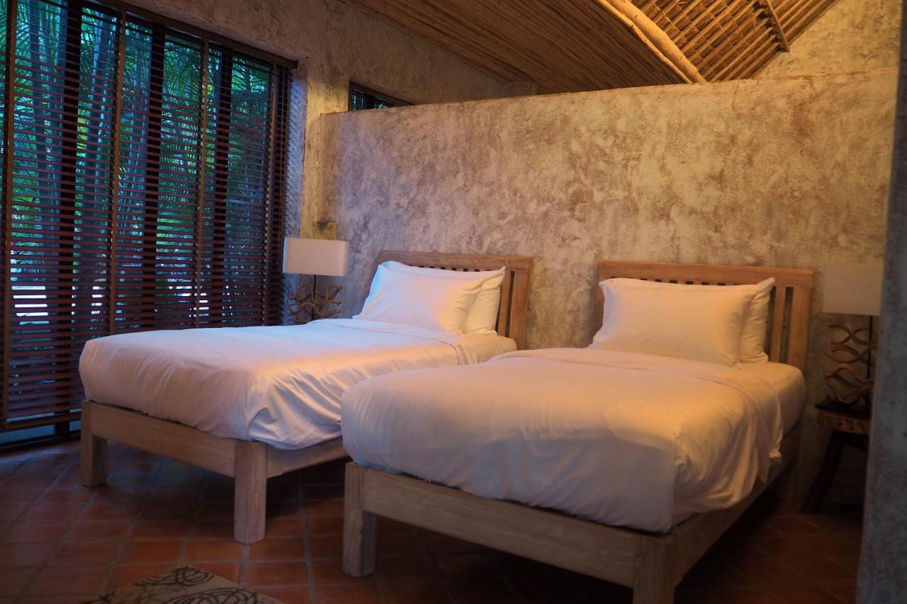 Baanpong Lodge San Kamphaeng Екстер'єр фото