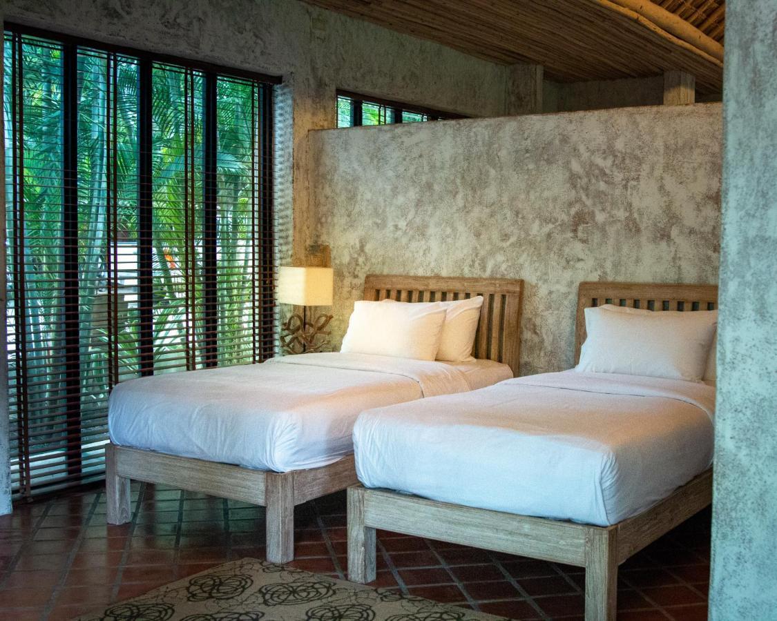 Baanpong Lodge San Kamphaeng Екстер'єр фото